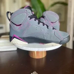 Jordan Special Edition Valentine 7 Box 6Y Grey Pink FSCHS Retro 30th WMNS 7.5